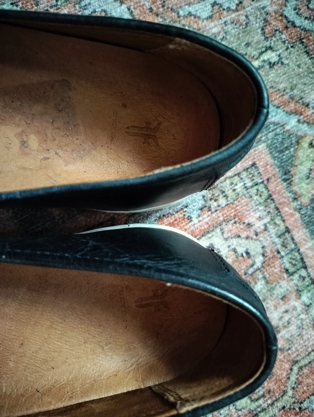 EUC Frye Black Dylan Slip On Leather Sneakers White Platform - 7.5 8 8.5 - Picture 3 of 8
